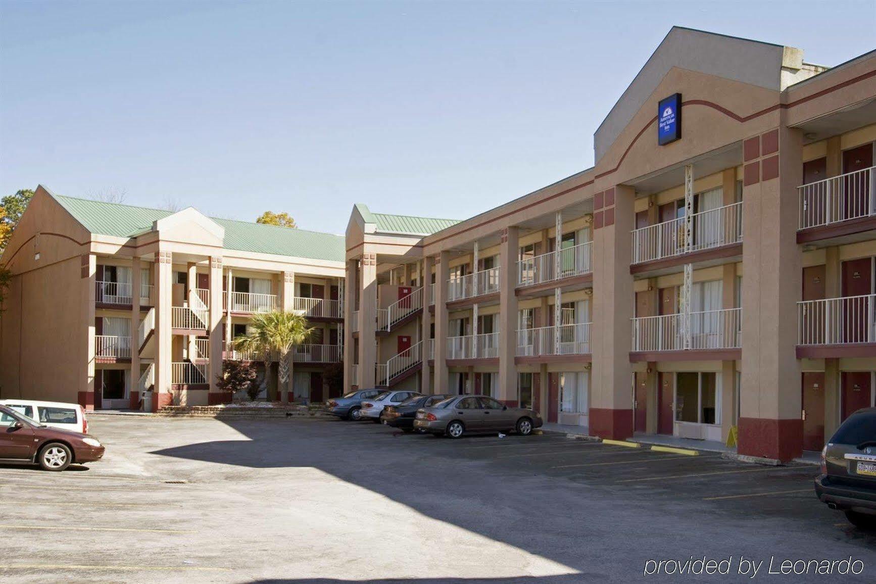 Red Roof Inn Plus+ Birmingham East - Irondale/Airport Bagian luar foto